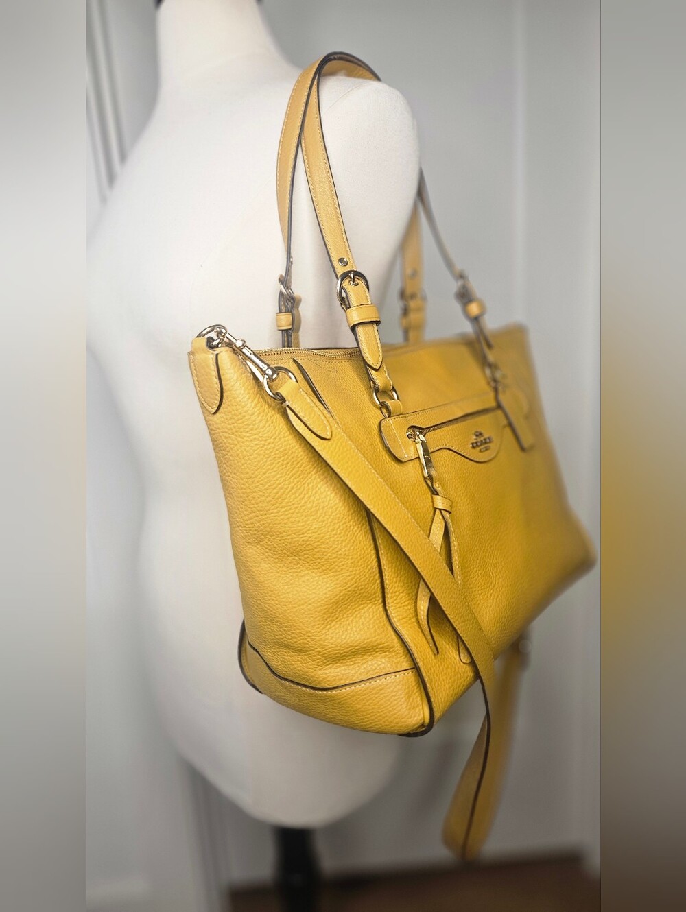 Coach Kelsey Pebbled Leather Satchel Shoulder Crossbody + Matching Wallet